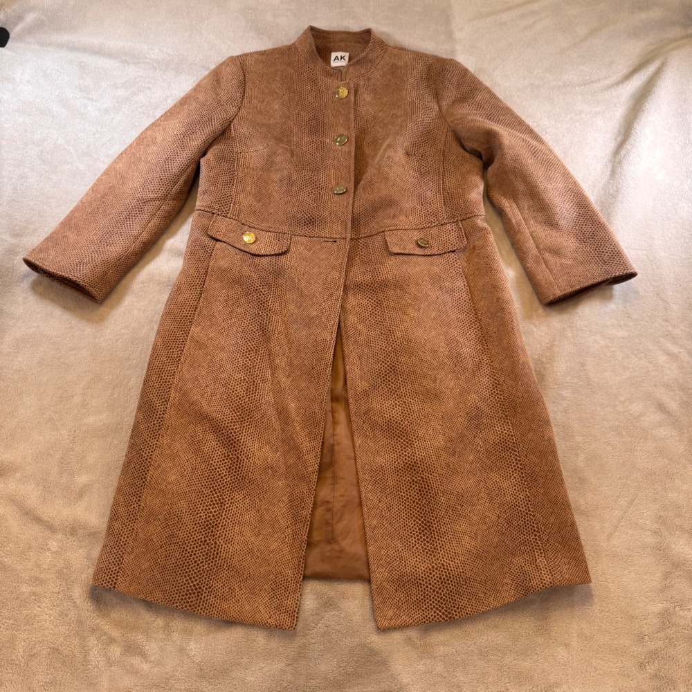 Faux Reptile Snakeskin Long Statement Coat Gold Buttons Brown Chic Sz M *FLAW - Picture 2 of 13